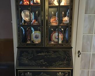 Several chinoiserie pieces