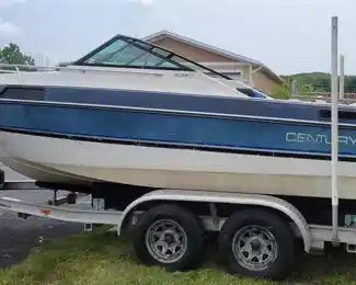 1988 Century Cabin Motorboat - 19'6" - 2001 Dual Axle Trailer