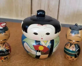 Wooden Kokeshi Dolls