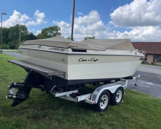 1983 Chris Craft Scorpion 230 