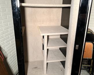 MINT CONDITION! TREADLOCK 16 Capacity Gun Safe! Fire Proof - MODEL 3616! (Treadlock was absorbed by Winchester back in the mid 1990's)