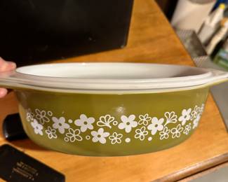 Vintage MCM Oval Pyrex Casserole Dish withy Lid!