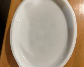 Vintage MCM Oval Pyrex Casserole Dish withy Lid!