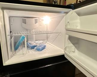 Fridgedaire Gallery Refrigerator! EXCELLENT Condition! 