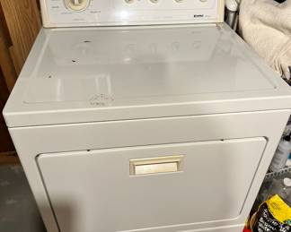 Kenmore Automatic White Washer and Dryer Set! Both are very good and work perfectly! 