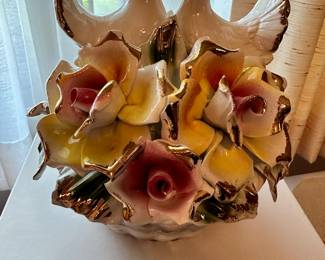 STUNNING Capodimonte Flower Basket with Doves!