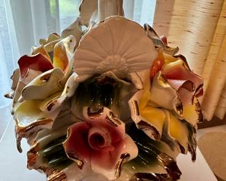STUNNING Capodimonte Flower Basket with Doves!