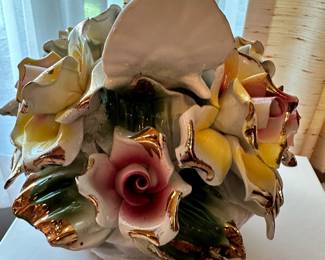 STUNNING Capodimonte Flower Basket with Doves!