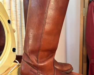 DINGO Women's Boots!