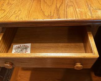 CLEAR CREEK OAK FURNITURE! ART SAMPLE OF SAGINAW! 3 PIECES! TWO END TABLE AND A COFFEE TABLE MINT! 
