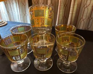 A Lovely set of Vintage MCM Green w/ Gold Prado Culver footed glasses!