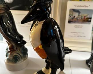 A collection of VINTAGE BOTTLES! All in excellent condition! - ROYAL DOULTON CROW w/Top Hat!