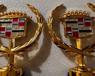 Fantastic collection of CADILLAC GOLD HOOD ORNAMENTS (MINT), Key Rings and Pocket Knife! 