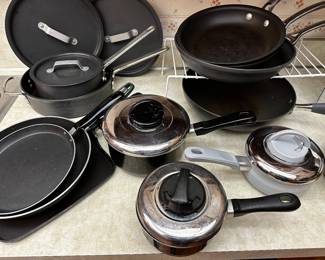 Kitchen ware - Panasonic Microwave - Caliphon, T-Fal and more!