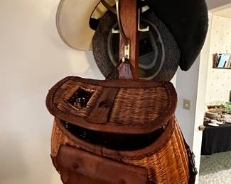 Beautiful VINTAGE Wicker Creel Basket!