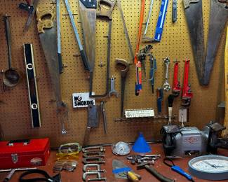 Lots of tools, garden, outdoor, hunting, fishing and boating equipment! 