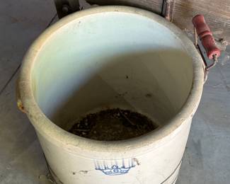 #6 Crock with handle.