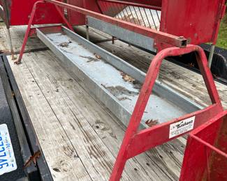 Excellent Used KETCHAM A-Frame Grain Feeder!  (TRAILER PICTURED IS NOT FOR SALE!)