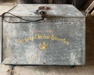 Antique Jamesway Unitemp electric brooder!
