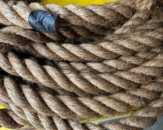 This rope in excellent condition! 