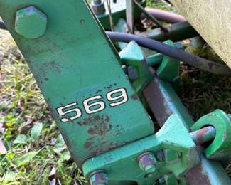 John Deere 569 Fertilizer Sprayer!