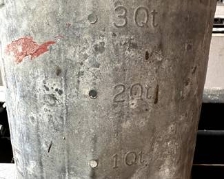 AWESOME VINTAGE PURINA FEED RIGHT METAL FEED BUCKET