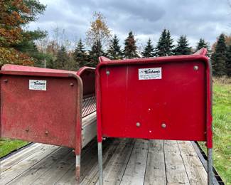 Excellent Used KETCHAM Double-Sided Hay Grain Feeder! Adjustable height! This is the TWO we have for sale!    (TRAILER PICTURED IS NOT FOR SALE!)