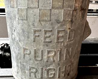 AWESOME VINTAGE PURINA FEED RIGHT METAL FEED BUCKET