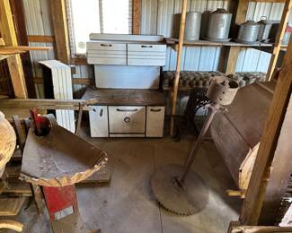 A look around one corner of the barn!