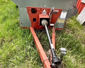 Manure Spreader! Ready to shoot the S@&T! 