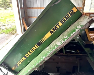 Three wheeled 1986 John Deere! AMT622!