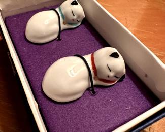 A pair of two porcelain sleeping kittens! MIOB!