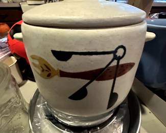 One example of the MCM Pottery that can be found around the home!