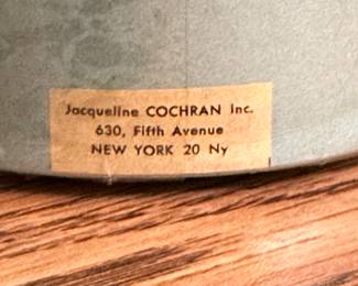 A sealed MINT IN ORIGINAL Robert Piguet Baghari eau de Cologne 4.0oz Paris France Vintage