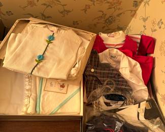 Here are some very beautiful infant and toddlers clothing! Most from Hudsons of Detroit! MINT and unworn!