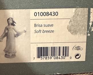 This is a beautiful example of the tons of Lladro figurines! MOST are MINT in their original boxes!