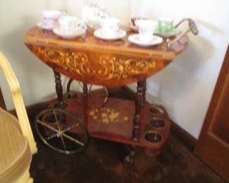 Vintage Italian-Style Vino/Bar Serving Cart, Folding Sides