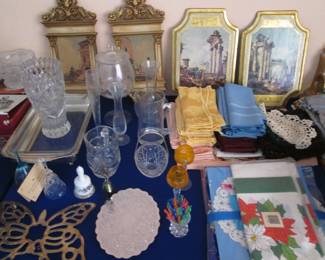 Vintage Table Linens & Wall Plaques