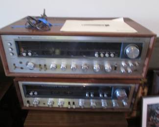 Vintage Kenwood AM/FM Stereo Receiver, #Eleven II Vintage Kenwood AM/FM Stereo Receiver, #KR6600