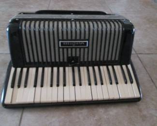Wurlitzer Accordian