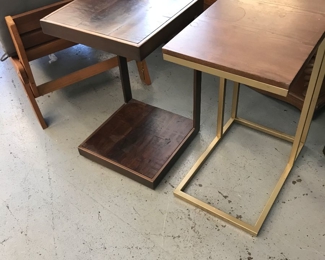 2 Free Floating Side Tables