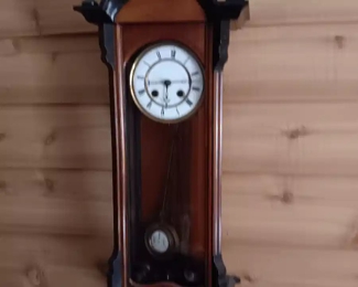 R/A wall clock