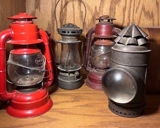 Assorted lanterns