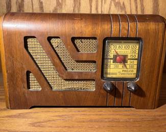 Vintage Philco radio