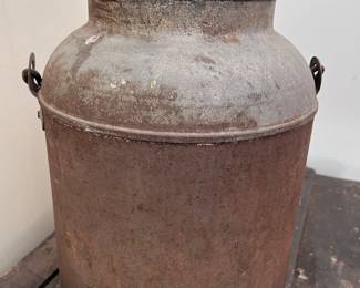 Metal jug
