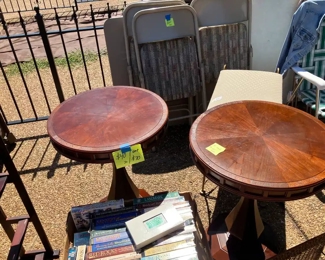 Gorgeous end / occasional tables