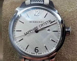 Burberry Sapphire Crystal Horseferry Check Watch