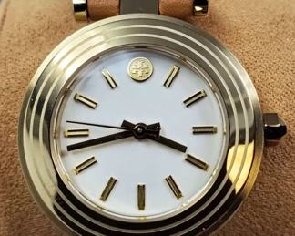 New Tory Burch Womens ClassicT Watch