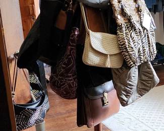 Many Purses