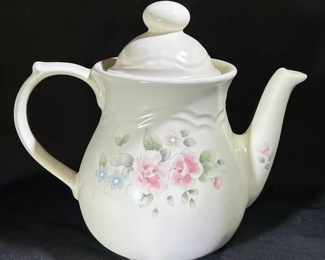 Pfaltzgraff beverage server